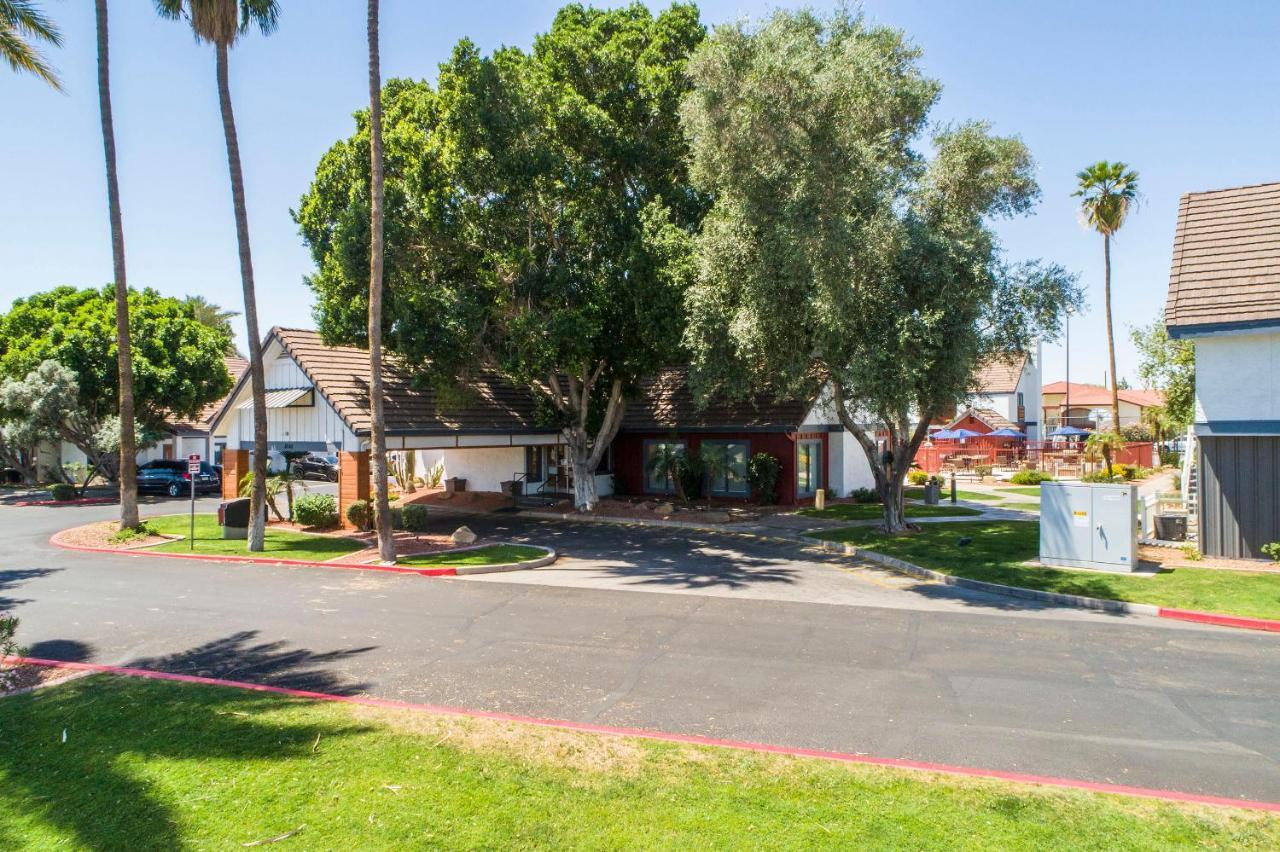 Metro Phx Downstairs Studio Sleeps 4 Ada Accessible Phoenix Buitenkant foto